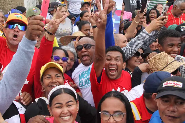 El GPPSB en Falcón cerró la campaña electoral con caminata y concentración en el sector San José de Coro junto a Diosdado Cabello.