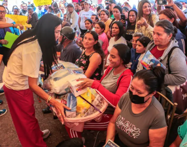 La Ruta del Bienestar se fue a Pedregal, en el municipio Democracia, para brindar atención médica integral a más de 6 mil habitantes del occidente falconiano.
