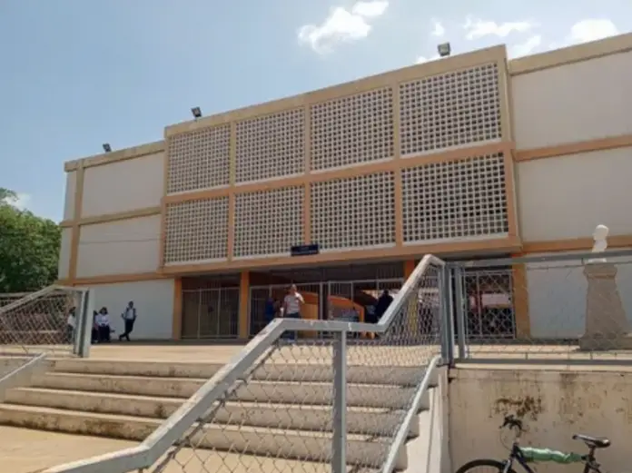 Rafael Pineda, rector de la Universidad Politécnica Territorial Alonso Gamero, destacó la importancia de fortalecer las escuelas técnicas agropecuarias.