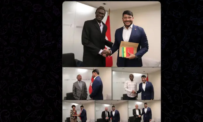 El Vicepresidente de Asuntos Internacionales del Partido Socialista Unido de Venezuela (Psuv), Rander Peña, recibe a veedores internacionales.