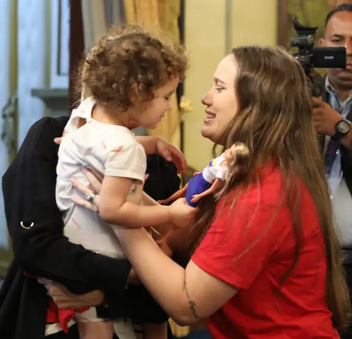 VIDEO Reencuentro de Maikelys Espinoza con su mamá