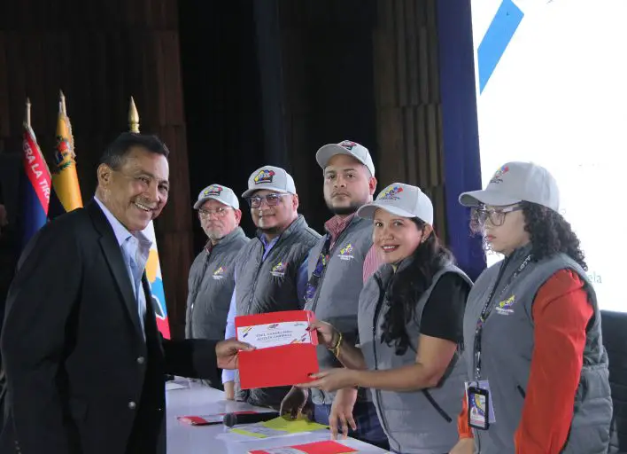En Coro se realizó la ceremonia de proclamación del gobernador Víctor Clark Boscán, diputados y legisladores por la Oficina Regional del CNE.