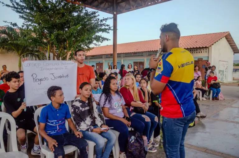 Juventud de la Comuna Generalísimo Francisco de Miranda tiene su proyecto
