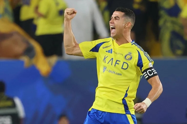 Cristiano Ronaldo seguirá con Al Nassr hasta el 2027