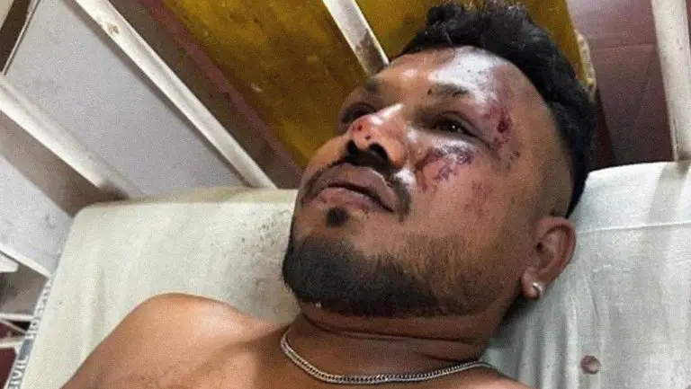 Rescatan un sobreviviente de accidente aéreo en India