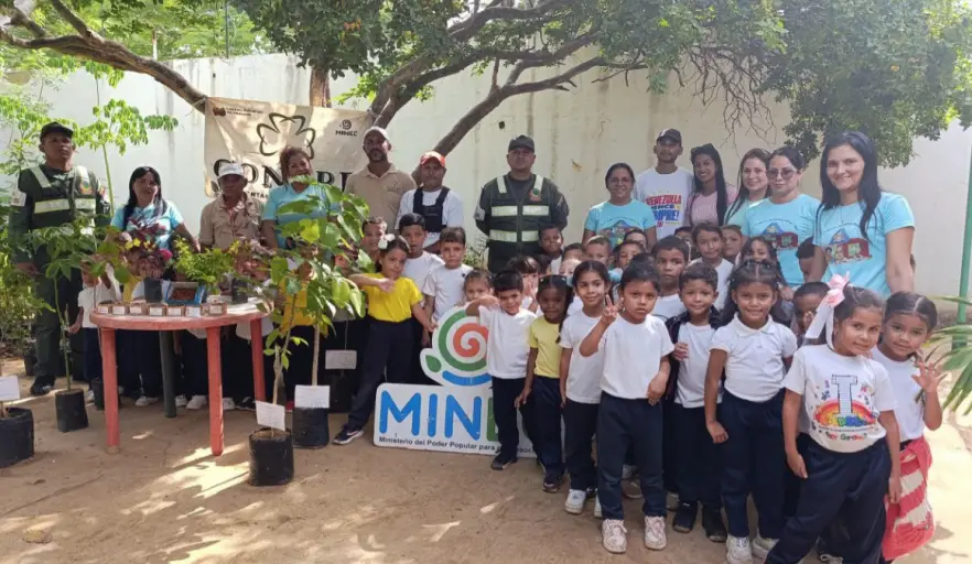 Una divertida charla sobre la importancia del ambiente en la vida humana cautivó a 50 niños a propósito del Día Mundial del Ambiente.