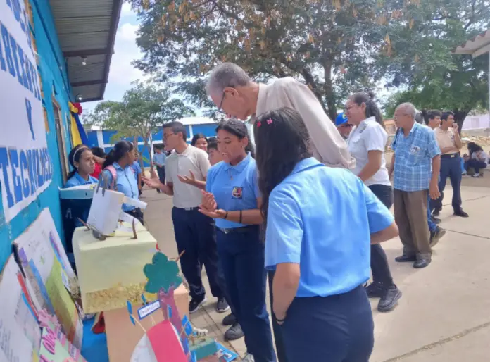 La Escuela Técnica Industrial Nacional “Maestra Silvia Ventura” fue el escenario de la Expoferia Técnica Industrial Junio 2025.