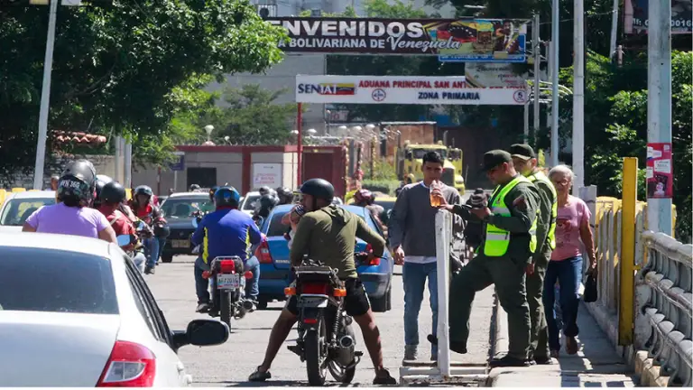 Venezuela refuerza seguridad en Táchira ante alerta por criminales buscados