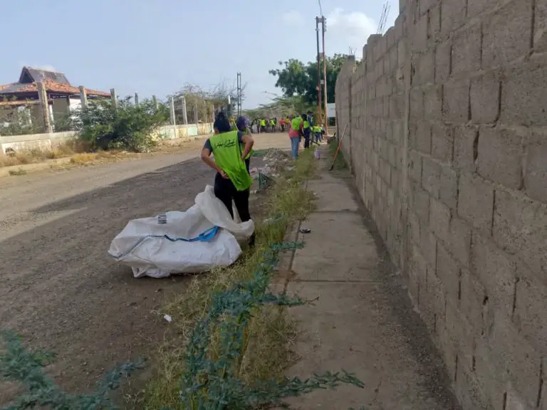 Municipio Carirubana | Realizan jornada de limpieza en Sábana Grande