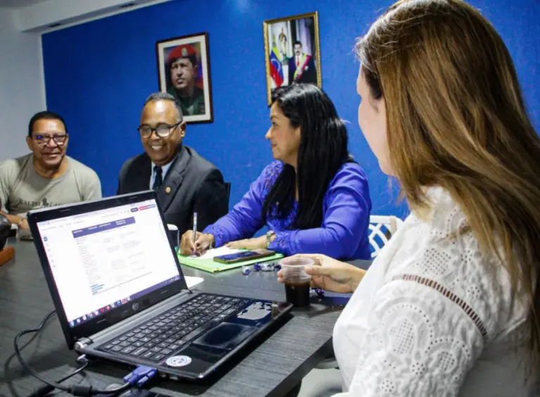 Anuncian los primeros ganadores del Premio Regional de Periodismo 2025