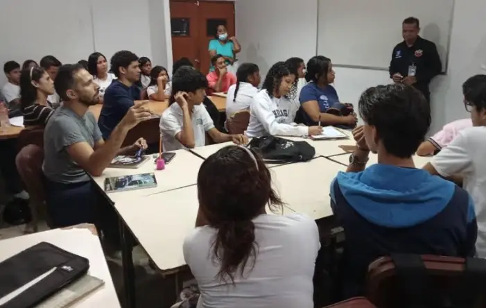 El Inces en vinculación con el Senamecf Educa, ofrece a los jóvenes se realizó la charla: El Reto es cuidarme.