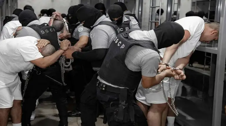 Exponen en Ginebra caso de venezolanos deportados a El Salvador