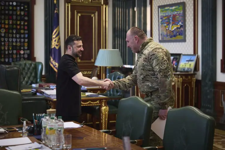 Zelenski anuncia otro canje de prisioneros tras reunión en Estambul