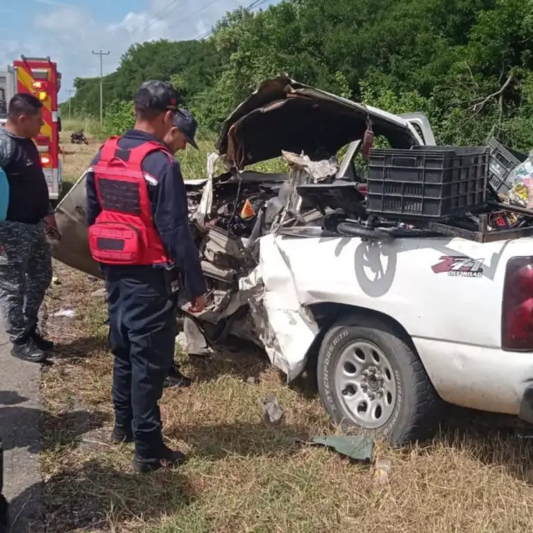 Colisión entre camioneta y camión dejó un muerto en la Morón-Coro