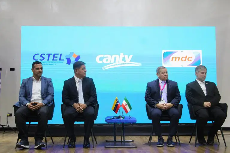 Irán prepara creación de fábrica de fibra óptica en Venezuela