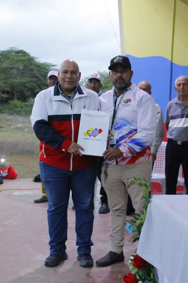¡Es oficial! Jorge Luis Díaz es proclamado como el nuevo alcalde del municipio Falcón