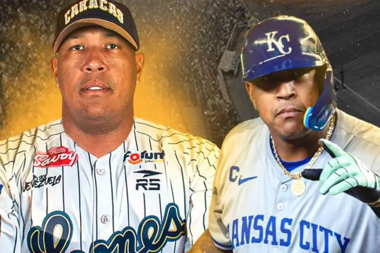 Salvador Pérez vestirá la camisa de los Leones del Caracas