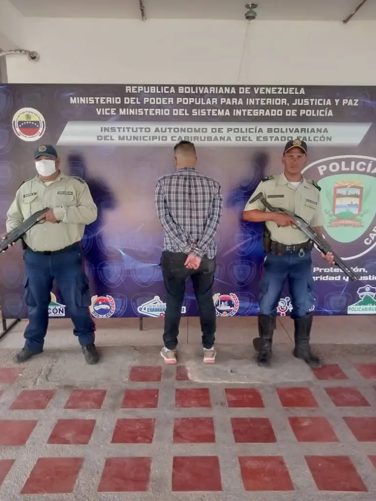 Aprehendido hombre por resistencia a la autoridad