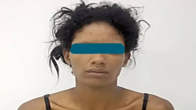 Detenida por fracturarle las costillas a la amante de su marido