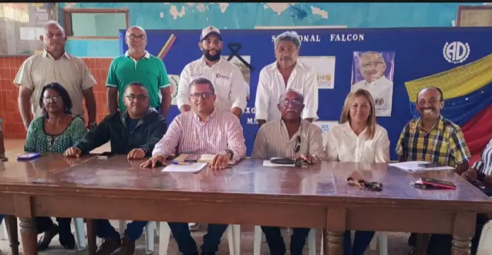 El ex candidato a la Alcaldía del Municipio Miranda, Douglas Acosta, afirmó que reconoce los resultados del 27 de Julio.