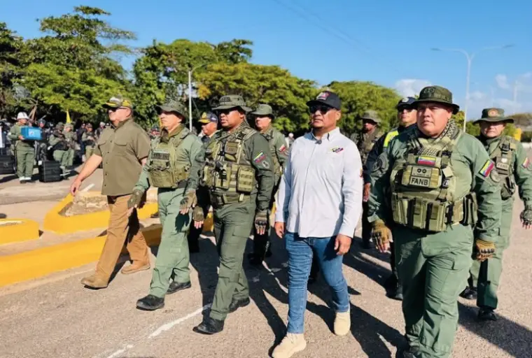 En el marco del despliegue del Plan República, se puso en marcha el contingente en Falcón, con la activación de más de 8.200 efectivos.