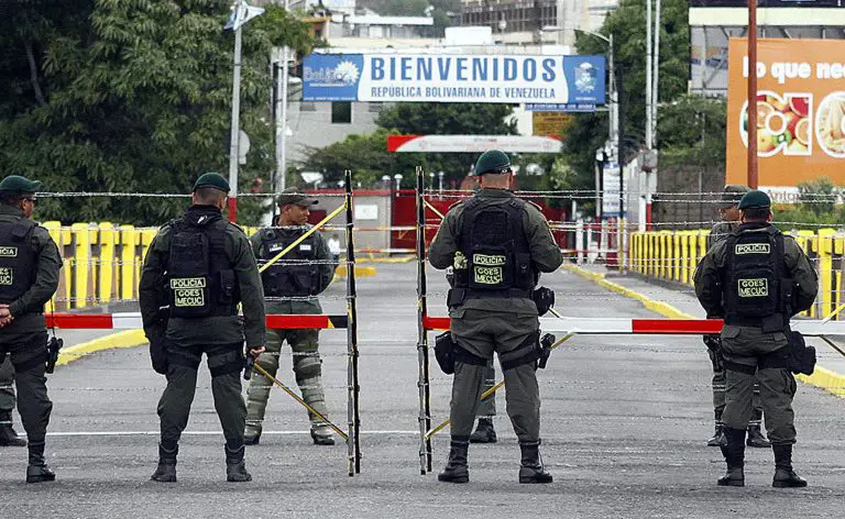 Venezuela reabre frontera con Colombia tras cierre por elecciones municipales