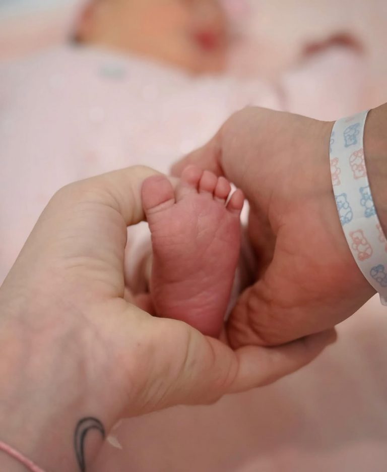 Nació Eloísa, la hija de Lele Pons y Guaynaa