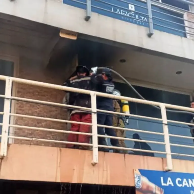 Se registró incendio en centro comercial de Coro