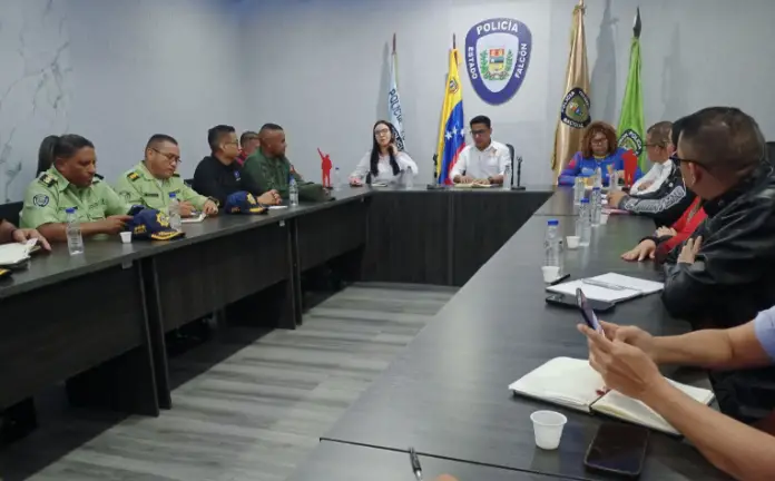 Jesús León Mejía, enfatizó que “no está permitido la compra o venta de inmuebles de la Gran Misión Vivienda Venezuela”.