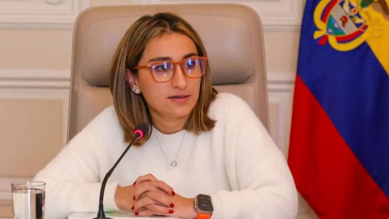 Canciller de Colombia renuncia por diferencias con el gobierno