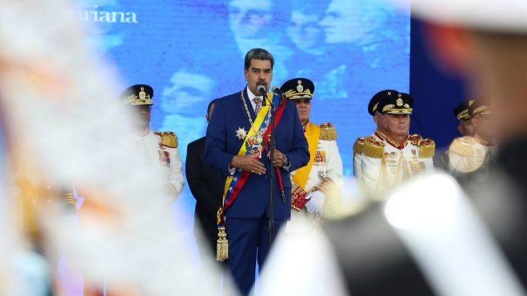 Maduro: «Estamos en batalla» por la independencia