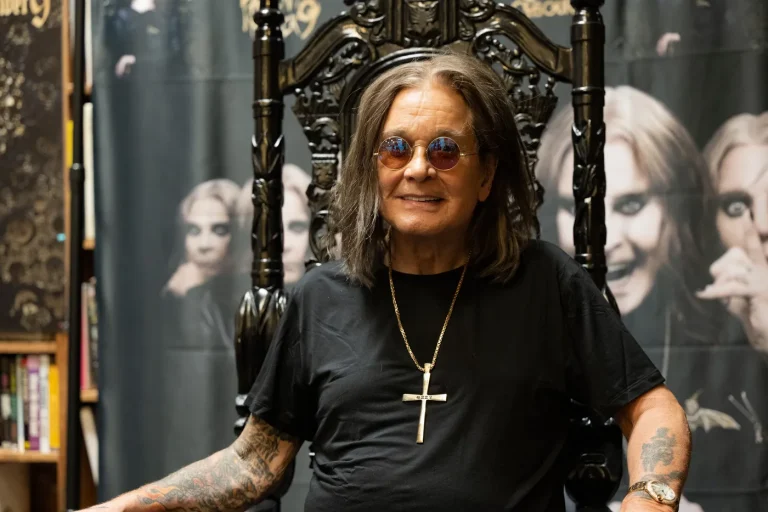 Muere Ozzy Osbourne, cantante de Black Sabbath a los 76 años