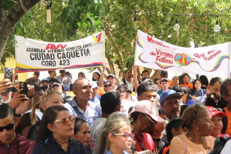 Principal: Oscar Lázaro Suplente: