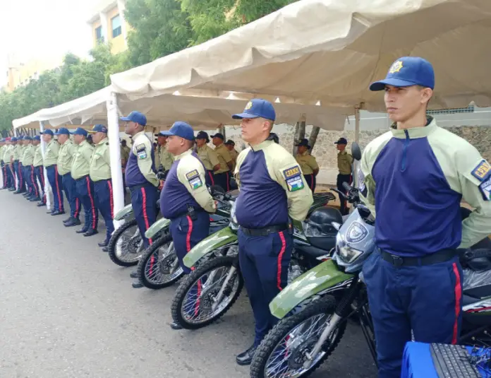 Este miércoles la Policía del municipio Miranda recibió de la mano del Alcalde Henry Hernández cuatro unidades motorizadas.