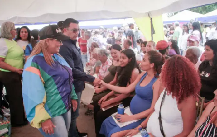 La Ruta del Bienestar, continúa con su misión de ofrecer atenciones médicas y sociales a la colectividad falconiana.