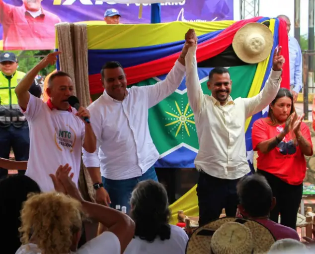 Con la participación de los ocho circuitos comunales del municipio Píritu, el gobernador Víctor Clark encabezó un despacho comunal.