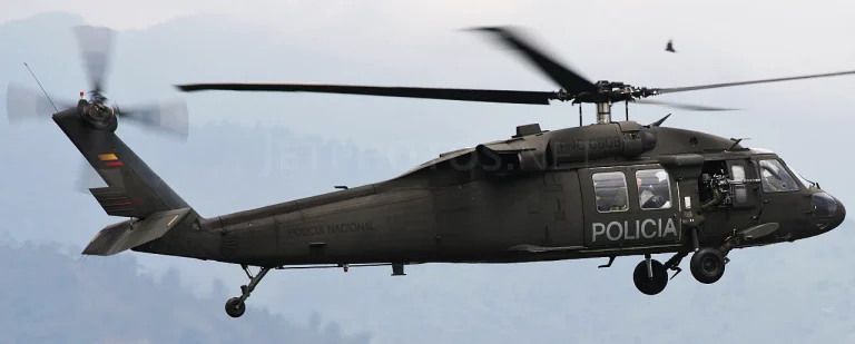 Colombia: Derribaron un helicóptero de la Policía