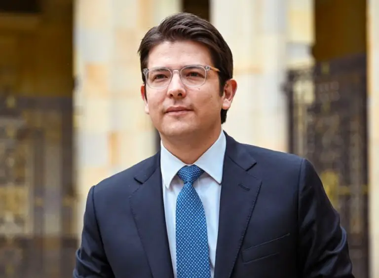 Bogotá decreta tres días de luto por el fallecimiento del senador Miguel Uribe