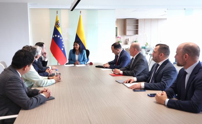 Monómeros