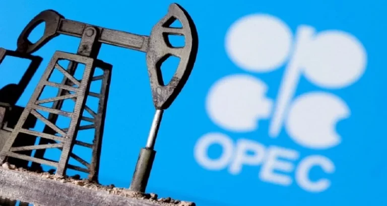 OPEP+ aumenta oferta de crudo en 547 mil barriles diarios a partir de septiembre