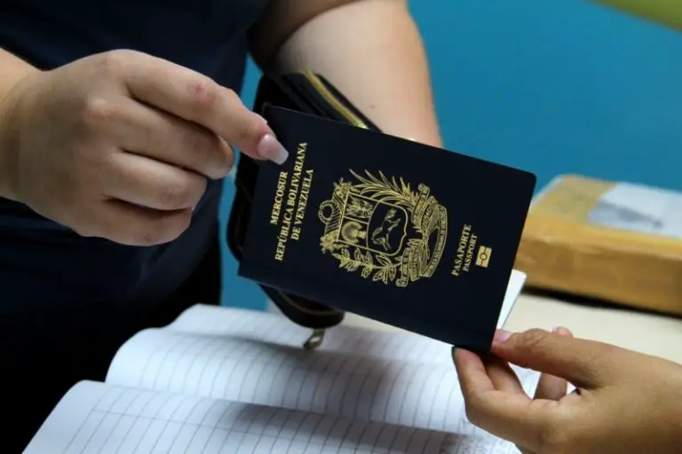 Saime autoriza retiro de pasaporte por familiares con poder notariado en el exterior