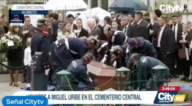 Sepultan al senador Miguel Uribe Turbay en Bogotá