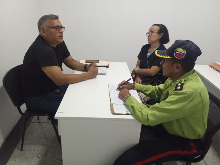 Servicio de Policía Comunal de Policarirubana participa en mesa de trabajo