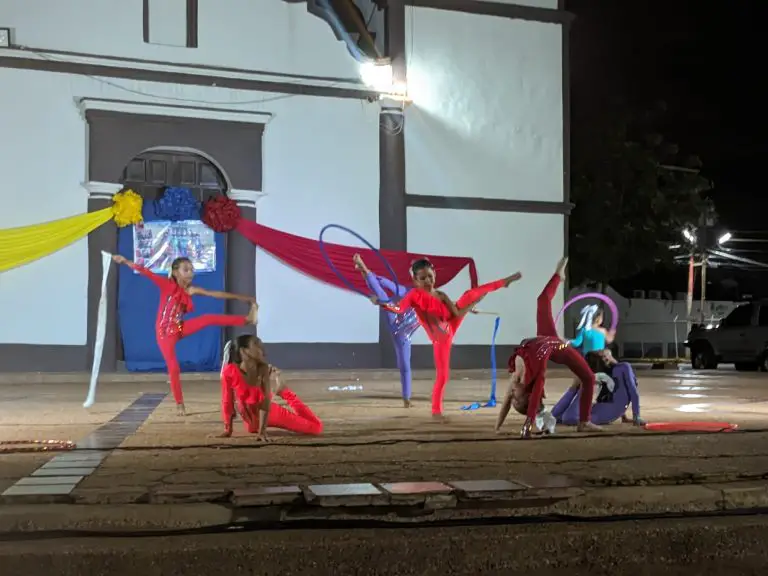 Danza nacionalista se hace sentir en Los Taques a través de FUCADI