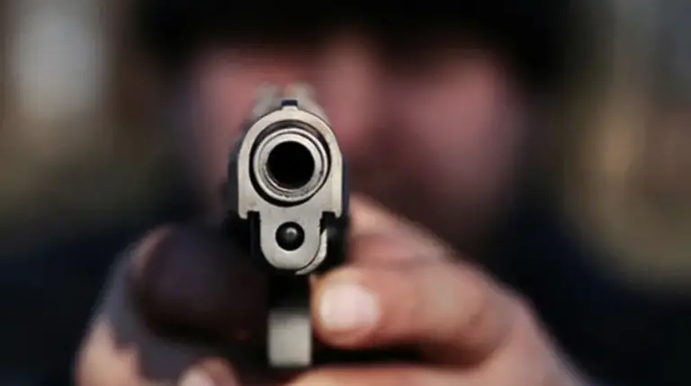 Venezolano es asesinado dentro de su vehículo en Perú