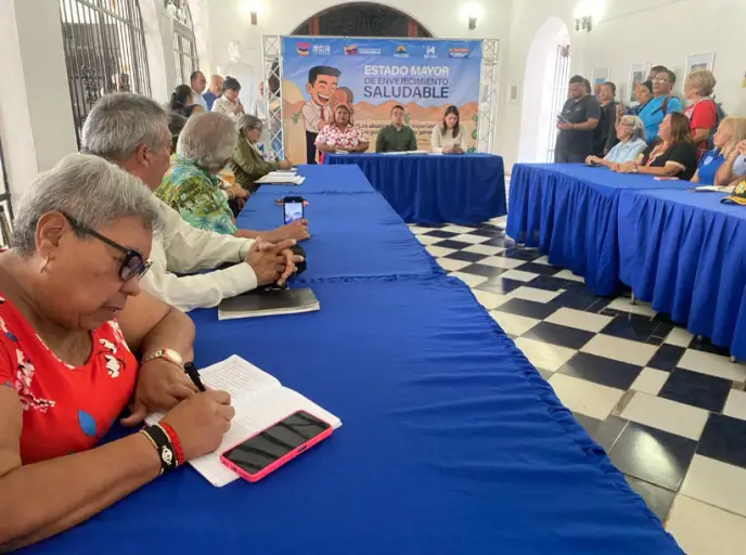 Este martes, el alcalde del municipio Miranda, Henry Hernández, instaló el Estado Mayor de Envejecimiento Saludable con los 20 miembros.