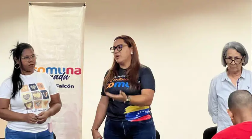 Este lunes durante la mañana se llevó a cabo una reunión de trabajo conjunto autoridades regionales de Comunas y promotores.