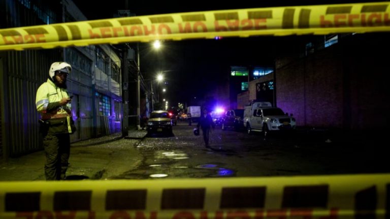 Tres personas mueren en una nueva masacre registrada en Colombia