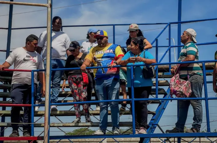 El alcalde Rubén Molina supervisa la puesta en marcha de los proyectos deportivos aprobados en las dos comunas de Las Calderas.