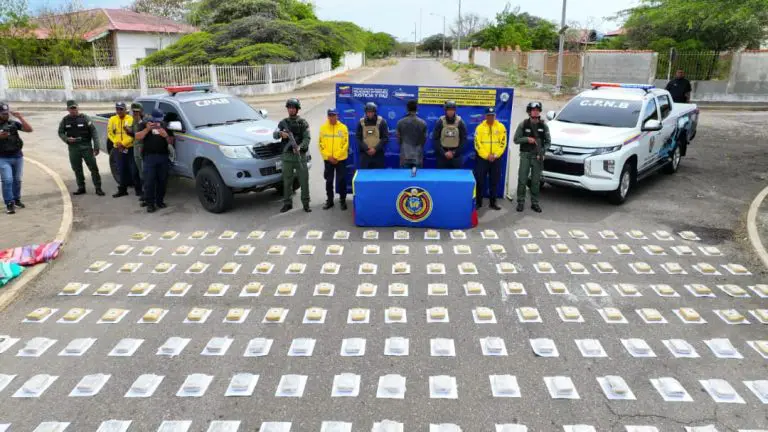 PNB incauta 800 panelas de marihuana en Punta Cardón